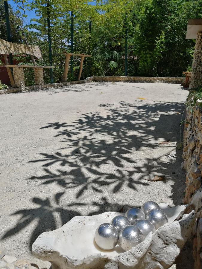 סיקיהור Nakabalo Guesthouse & Restaurant מראה חיצוני תמונה
