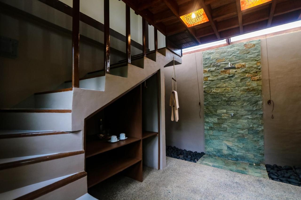 סיקיהור Nakabalo Guesthouse & Restaurant מראה חיצוני תמונה