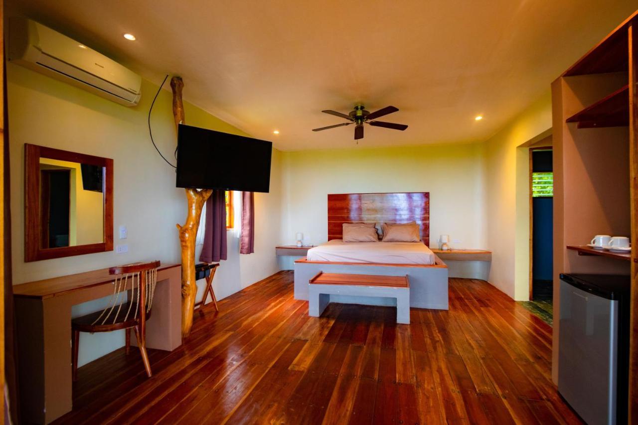 סיקיהור Nakabalo Guesthouse & Restaurant מראה חיצוני תמונה