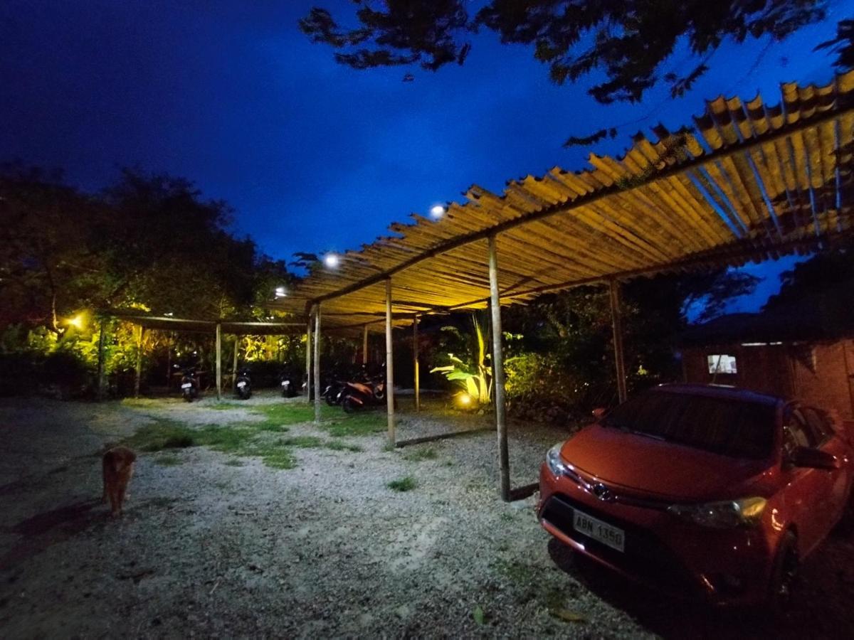 סיקיהור Nakabalo Guesthouse & Restaurant מראה חיצוני תמונה